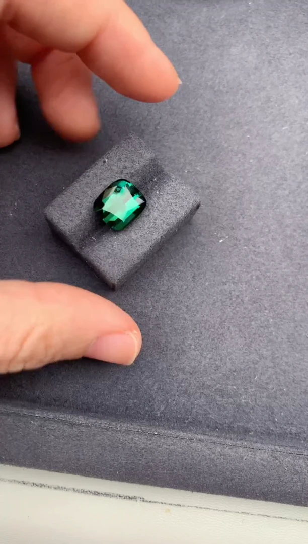 未镶嵌珠宝半成品碧玺6.4ct碧玺 DF 定制