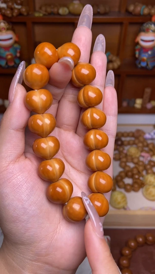 手串猴头核桃16+高定玻璃底柯基屁桃定制款手持
