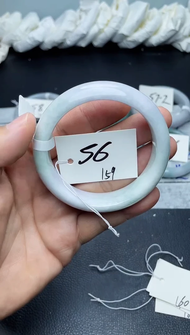 未镶嵌手镯翡翠159