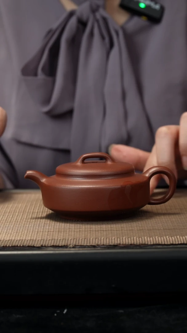 茶壶紫砂红皮龙周盘