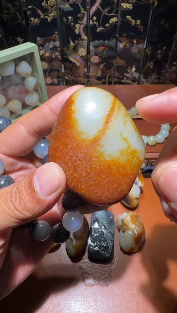 颈饰未镶嵌和田玉原料