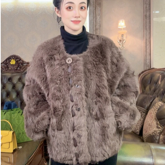 【张芯演】冬季新款休闲气质时尚 短款加厚一体网红外套