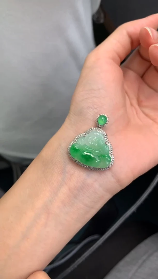 18K金镶嵌定制翡翠48小时鉴赏期 退货不扣服务费