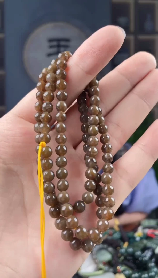 颈饰未镶嵌和田玉拍一发一，多样性发货