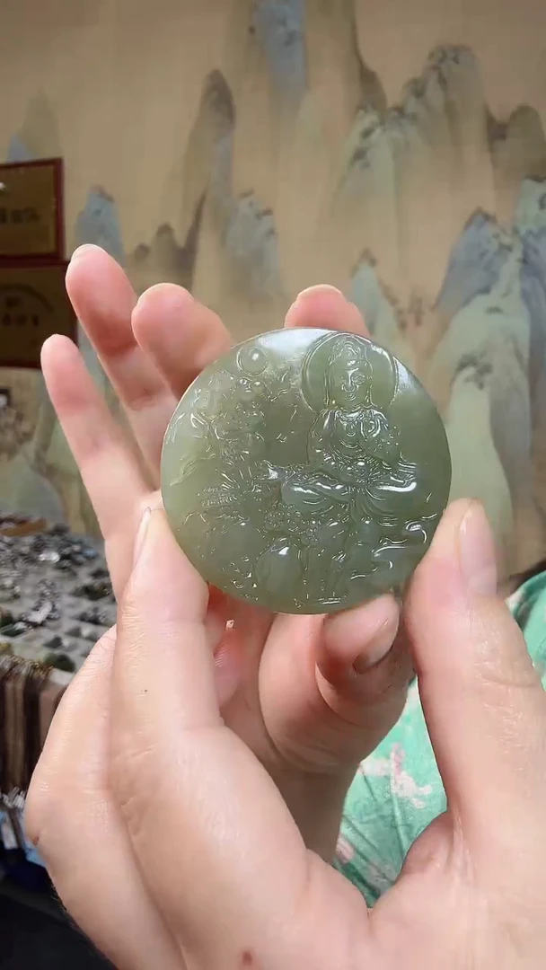 颈饰未镶嵌和田玉.