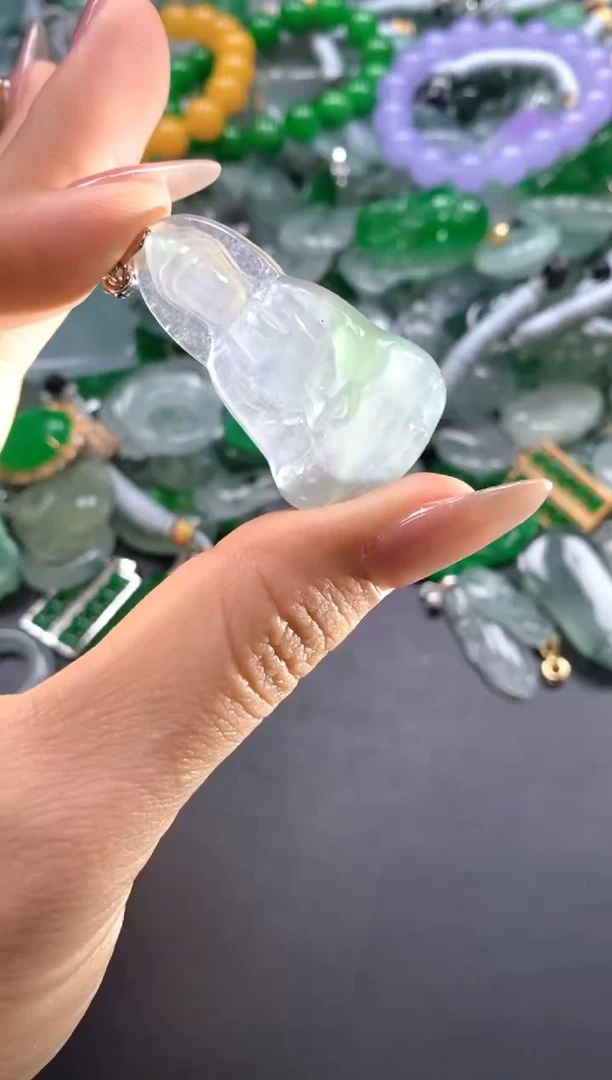 颈饰未镶嵌翡翠(配扣头多样性发其一)160