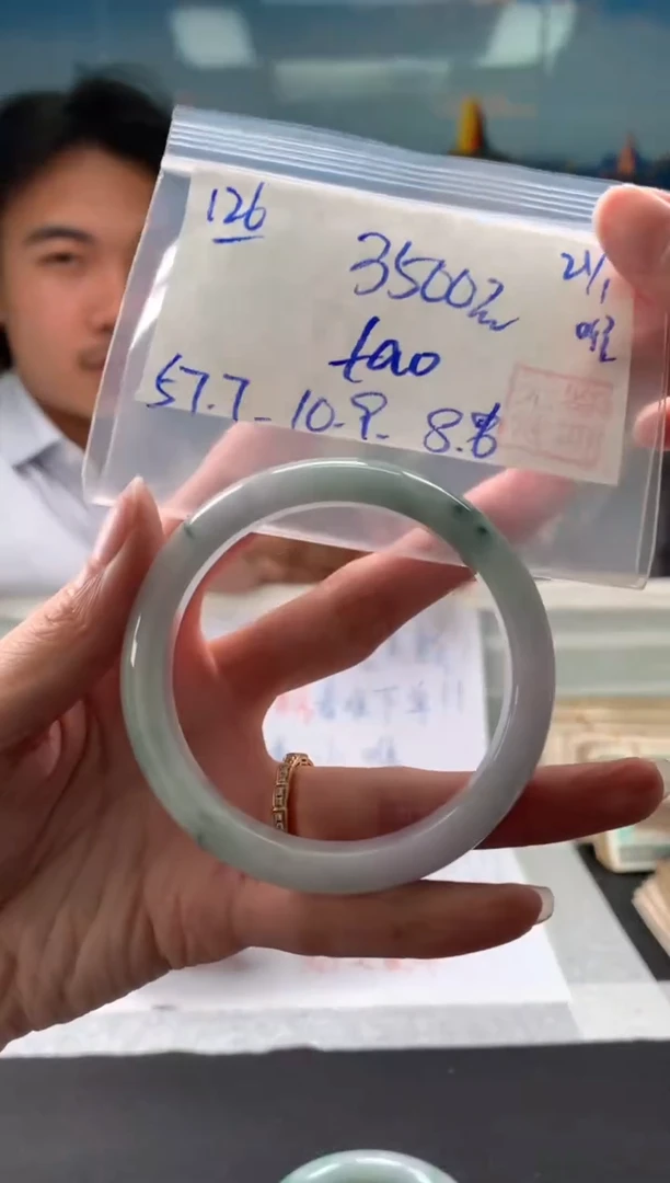 【闪购商品】翡翠手镯未镶嵌翡翠手镯 下单联系小耳机#126