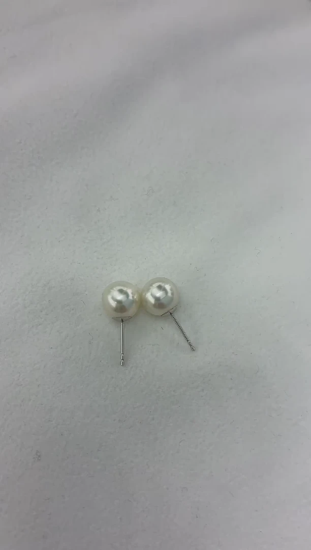 18K金镶嵌耳饰海水珍珠澳白非正圆9-10素钉
