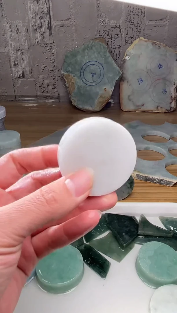 裸石翡翠天然翡翠A货古 南 054