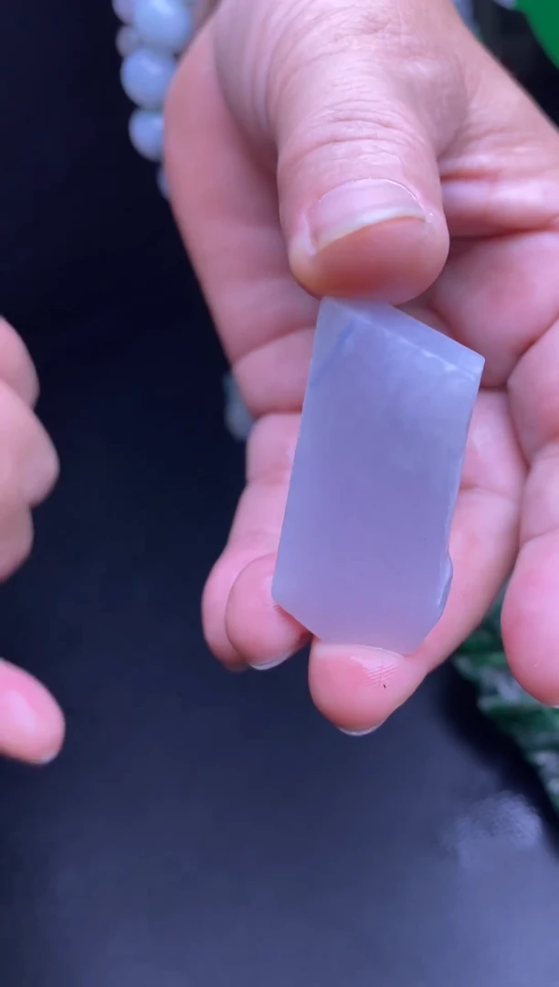 定制翡翠未镶嵌