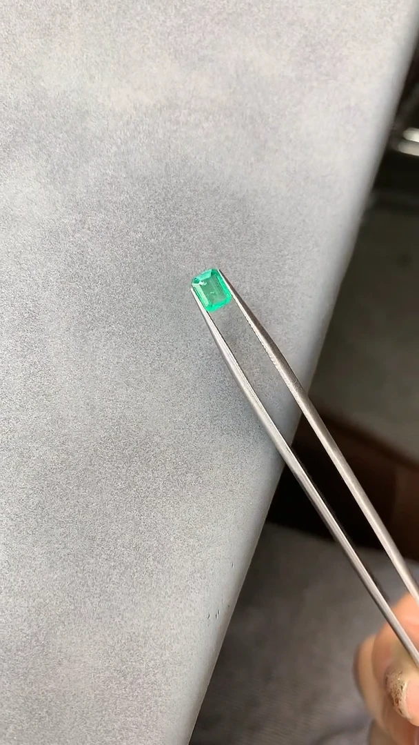 裸石祖母绿祖母绿裸石0.51ct