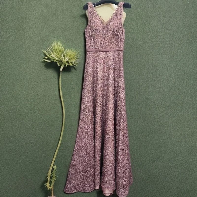 刺绣满身重工礼服 敬酒服 NO退NO换NO包邮 慎拍