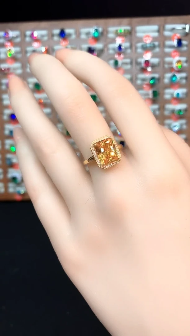 银S925镶嵌戒指黄晶.......