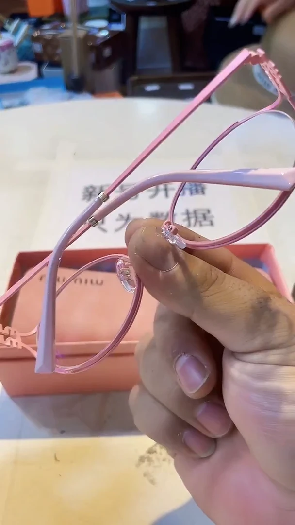 杯鸿辉家品牌瓷器，京东包邮！0M19
