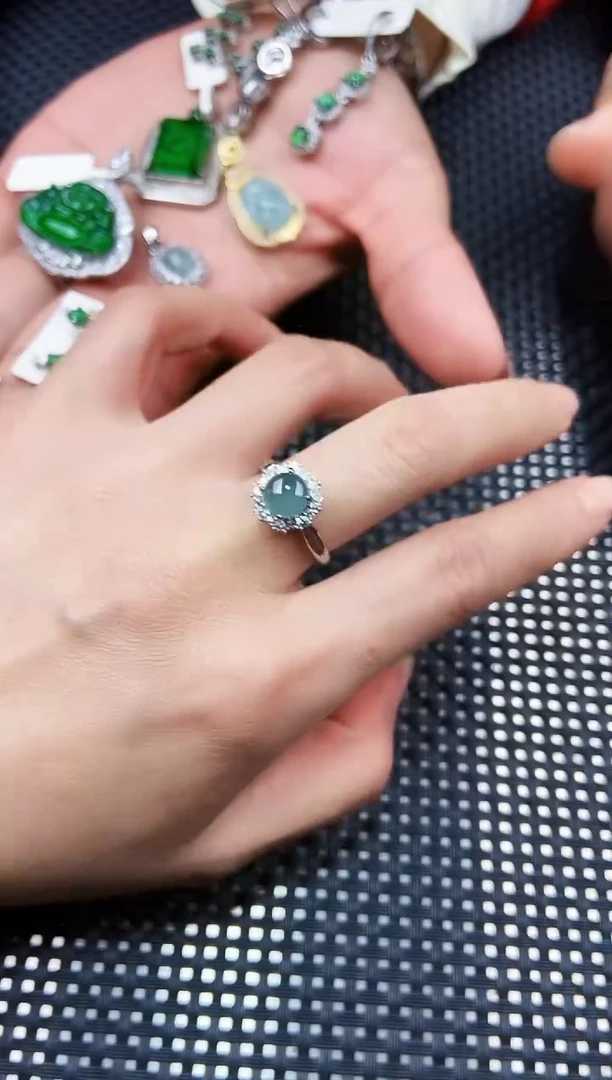 【闪购商品】翡翠戒指未镶嵌11111111