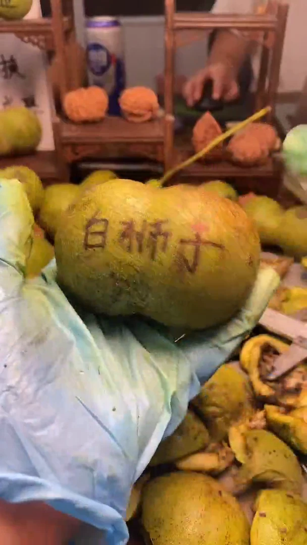 吊坠文玩核桃白狮子半壁竞拍NO退NO换