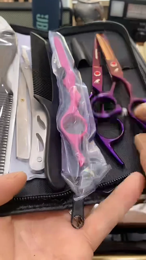 瓷片闪购商品 如图所示