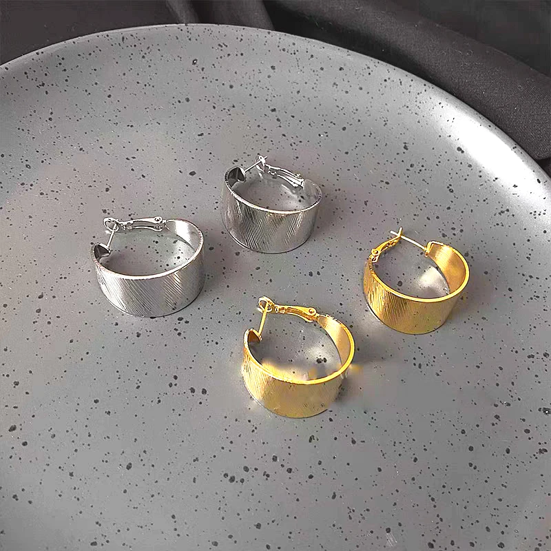 铜合金耳饰 a671欧美个性复古港风宽面气质百搭耳饰