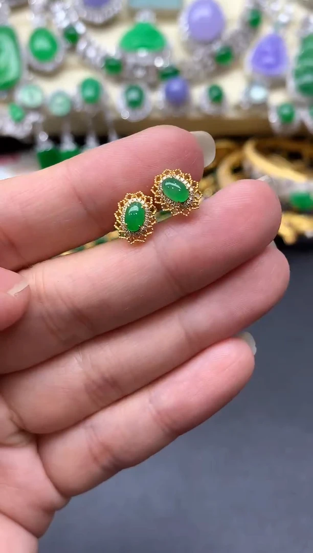 颈饰18K金镶嵌翡翠353中国好珍宝