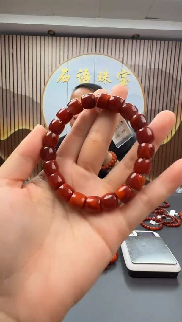 未镶嵌手串南红玛瑙025ZB1016产品一个