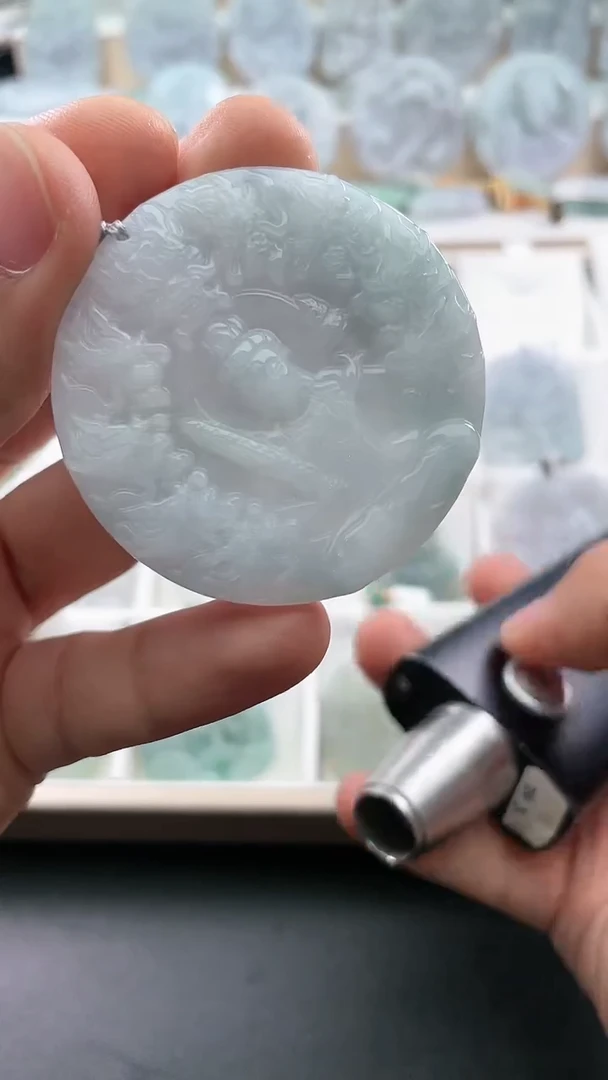 翡翠未镶嵌颈饰..../6/8/ 445