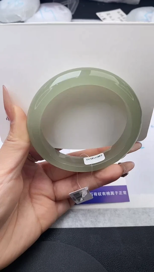 未镶嵌手镯石英质玉w192-DB60+