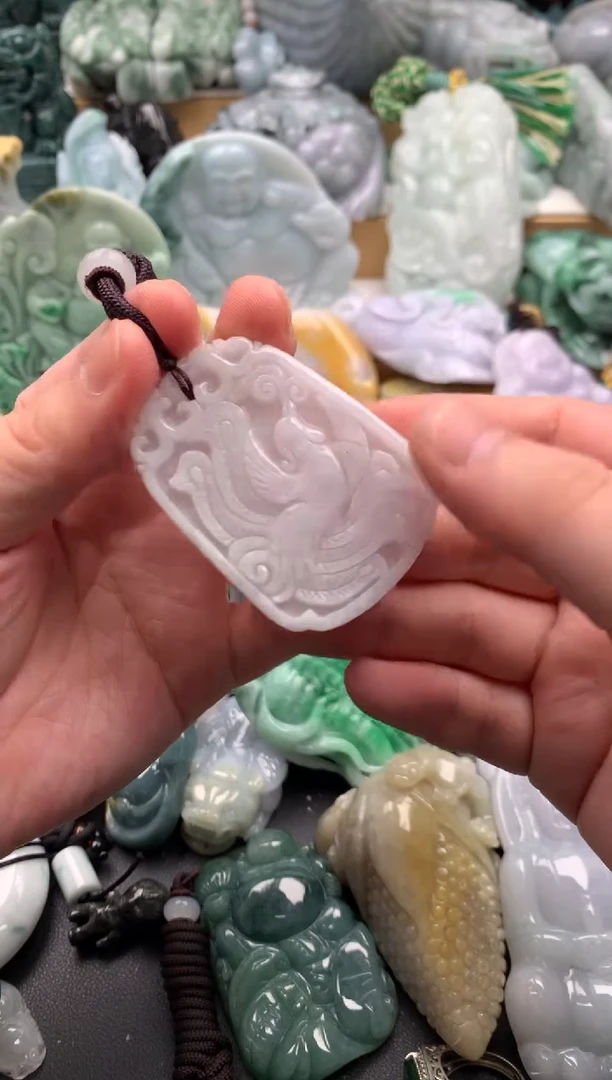 吊坠(不含链)未镶嵌翡翠1