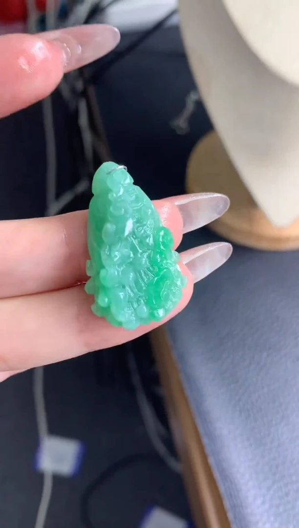 定制翡翠未镶嵌白菜