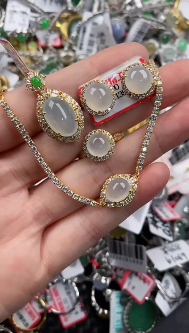 银S925镶嵌戒指翡翠8888-----8