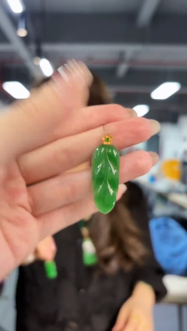 【闪购商品】翡翠颈饰18K金镶嵌缅料A货/支持复检/一件