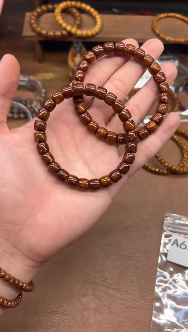 手串紫金鼠A631 咖皮卡8+精工直切实心