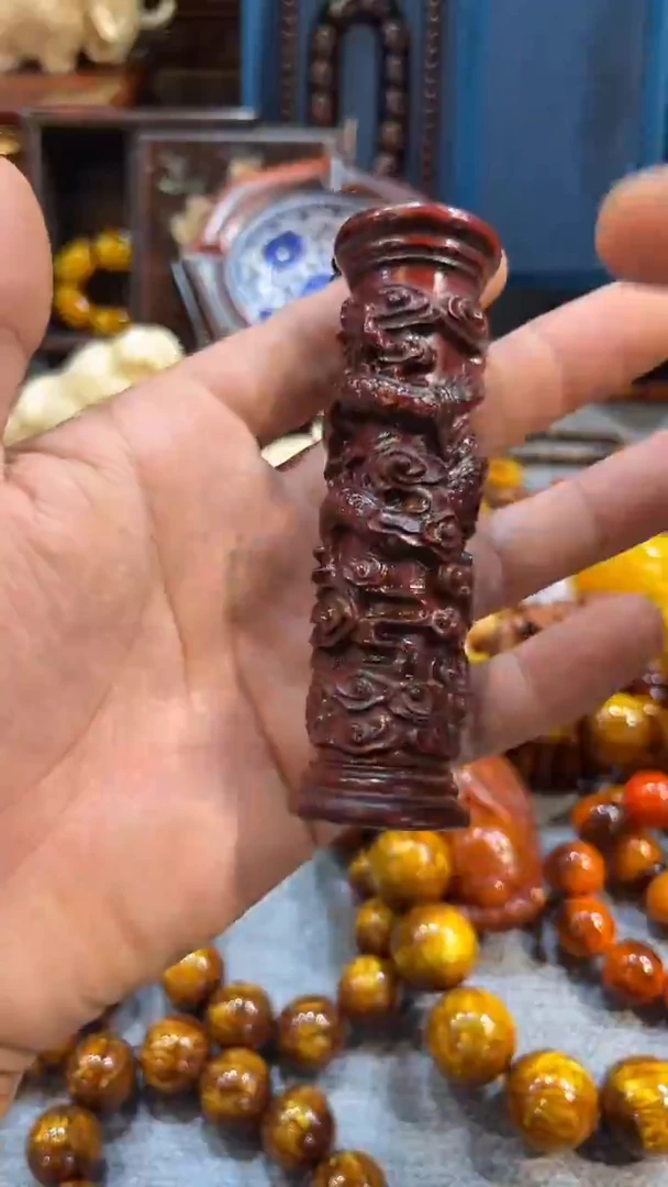 檀香紫檀（小叶紫檀）龙柱手把件