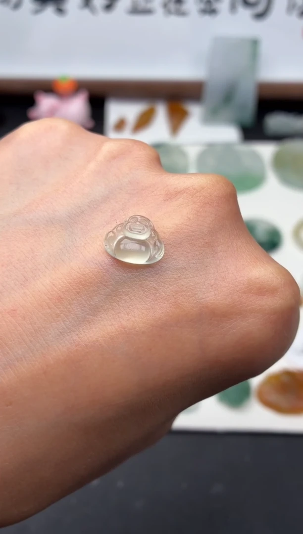 定制翡翠未镶嵌翡翠