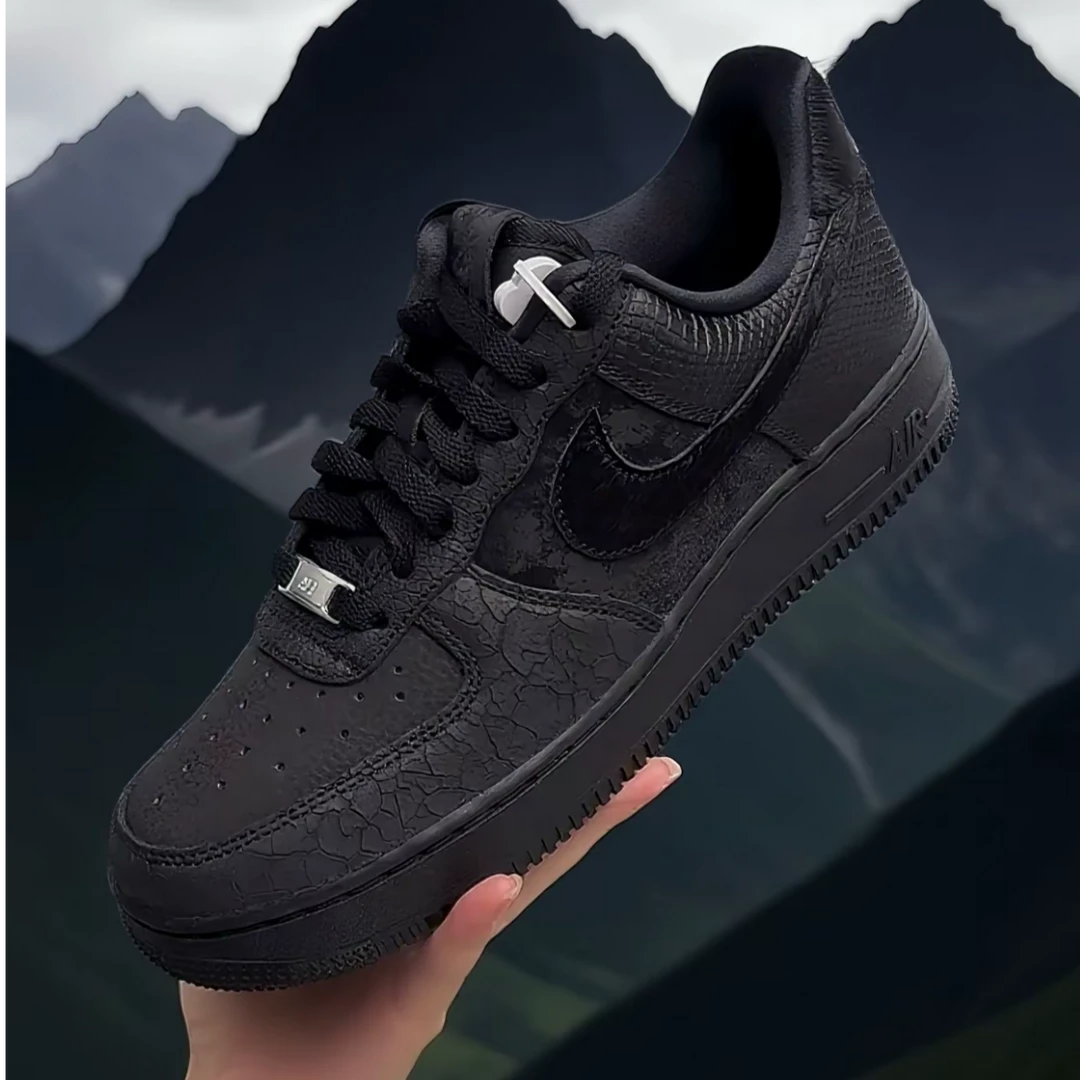 NIKE耐克跑者美学四十周年纪念款男子空军一号LX休闲鞋HQ1977-001