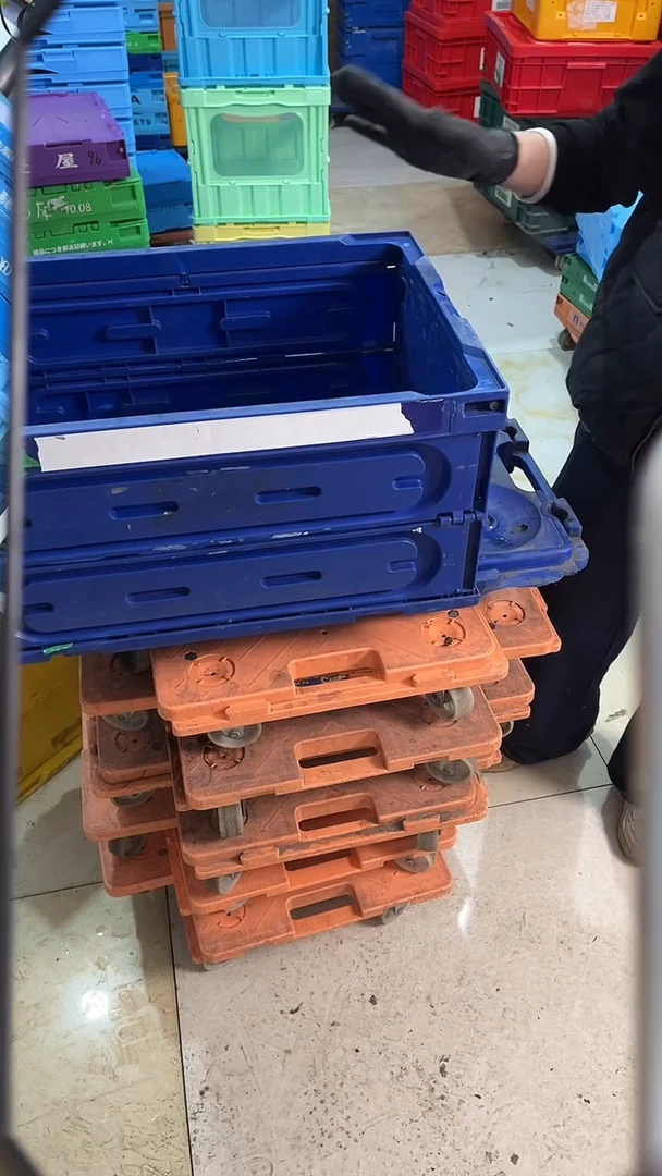 厚款穆*家用五金工具箱一个坏