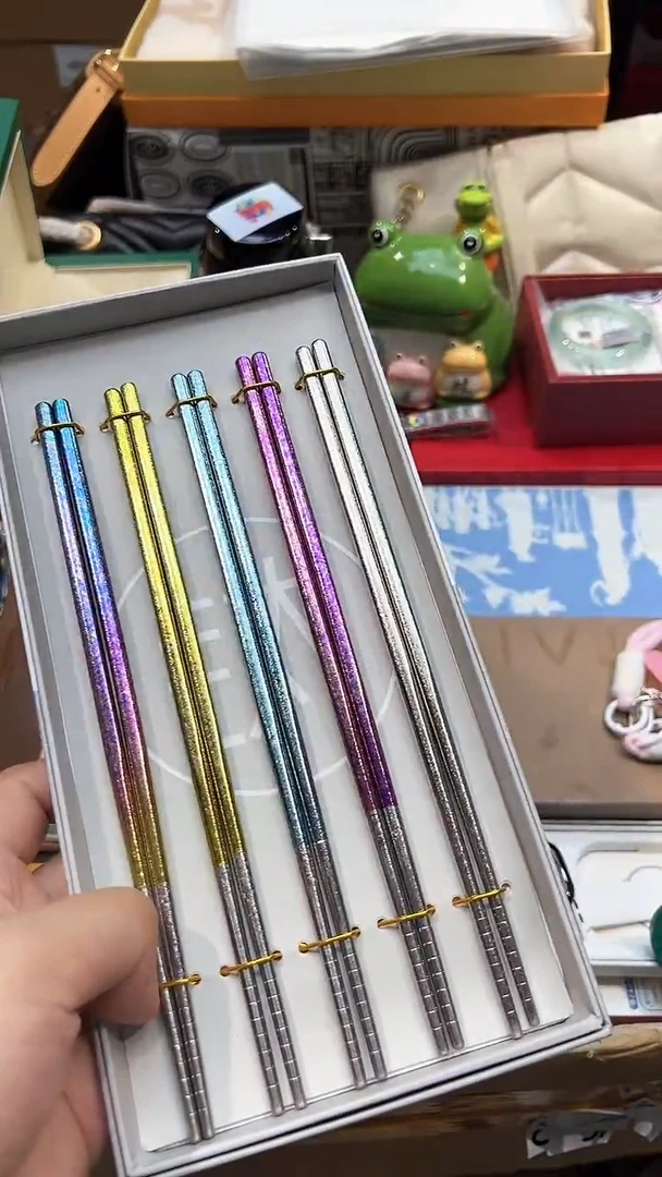 瓷片..全球寻宝高端瓷儿