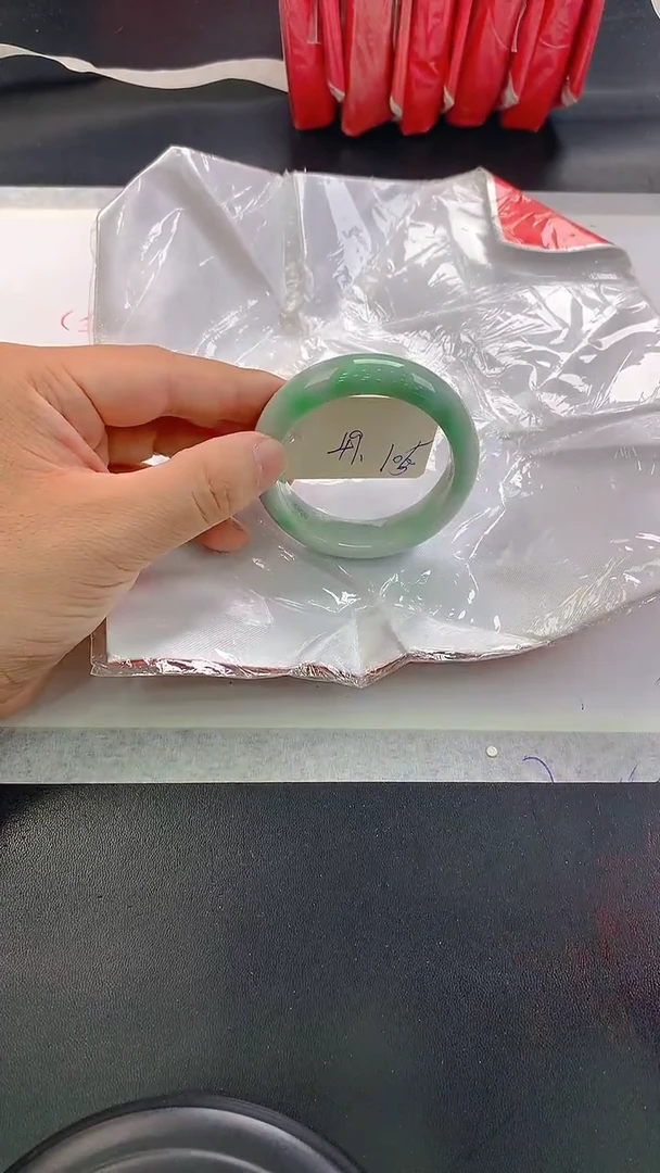 未镶嵌手镯翡翠105