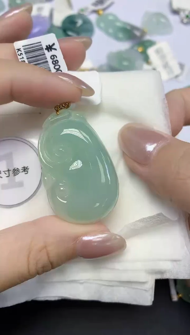翡翠18K金镶嵌颈饰天然缅甸翡翠A货百元以上9元证书费自理