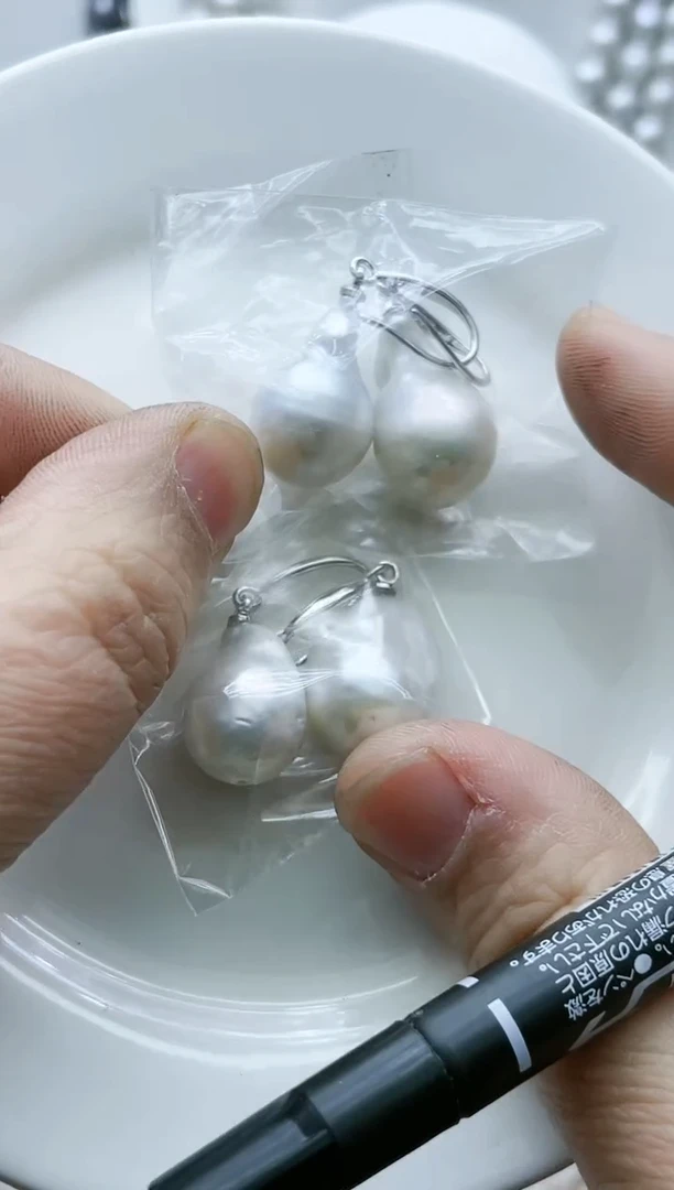 【闪购商品】淡水珍珠颈饰钛钢1