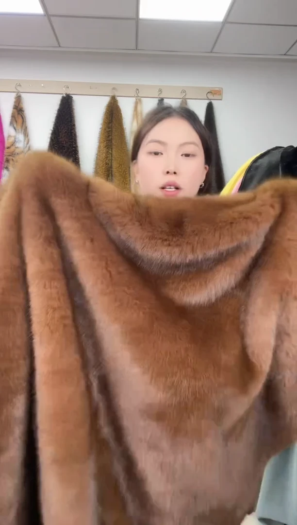 狐狸毛D212尺寸1.8*1.1