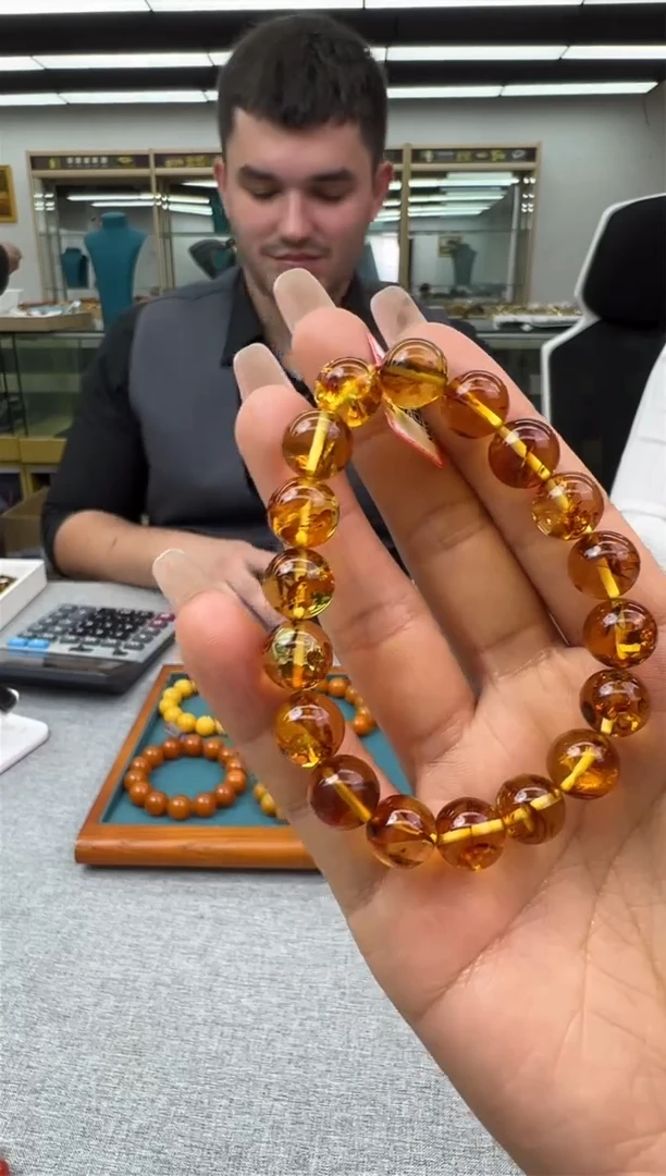 【闪购商品】琥珀手链未镶嵌41秒拍号