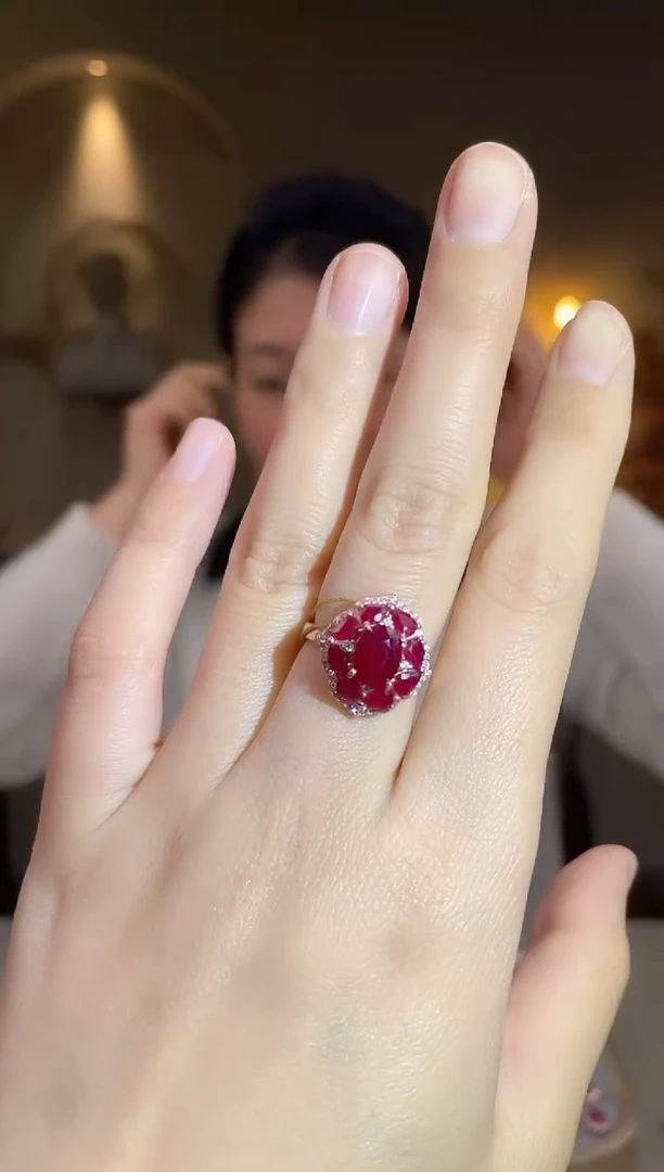 银S925镶嵌手饰红宝石手饰