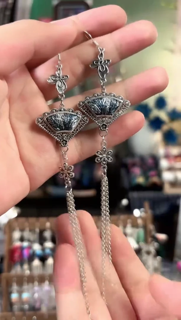 彩云南阁非遗老绣饰品538*