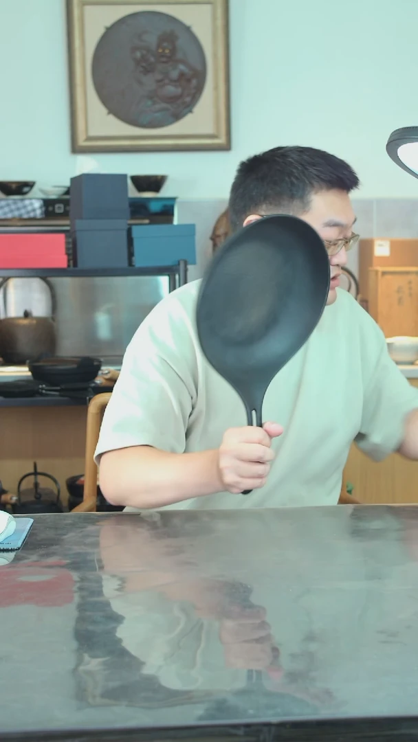 铸铁24601日本岩铸单柄小煎锅