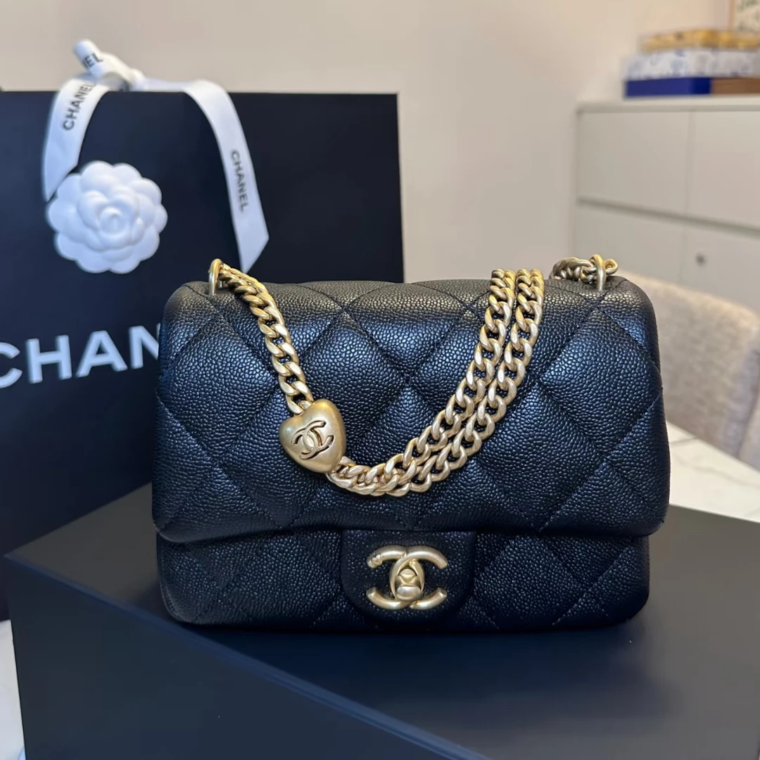 全新未使用 Chanel/香奈儿 珊珊 23P CF 20 爱心金球中号黑金芯片