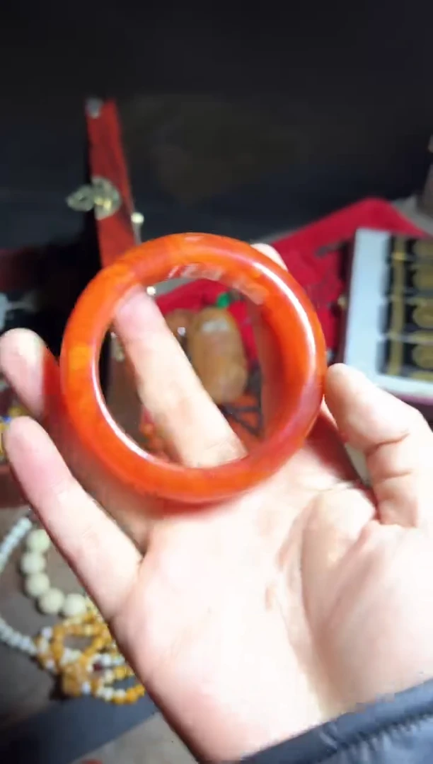 【闪购商品】蜜蜡手链未镶嵌【闪购商品闪购商品】