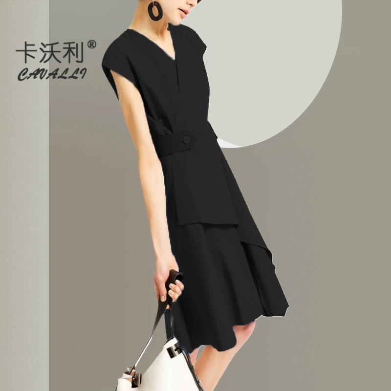 欧美气质连衣裙夏季2025新款女装V领修身时尚大码A字小黑裙中长款