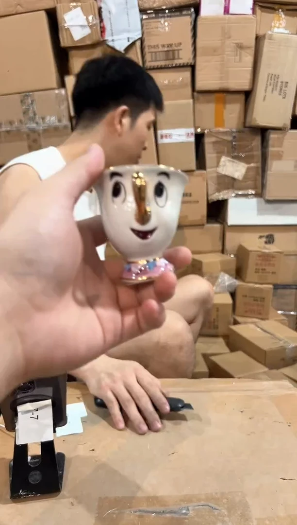 瓷片金边阿奇杯