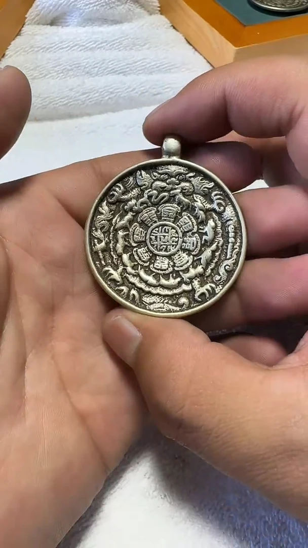 灼****绒九宫九宫九宫