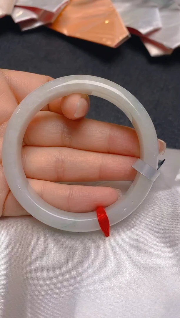 【闪购商品】翡翠手镯未镶嵌062